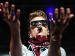 justin_bieber_reuters_vlasy_hore-koncik_12